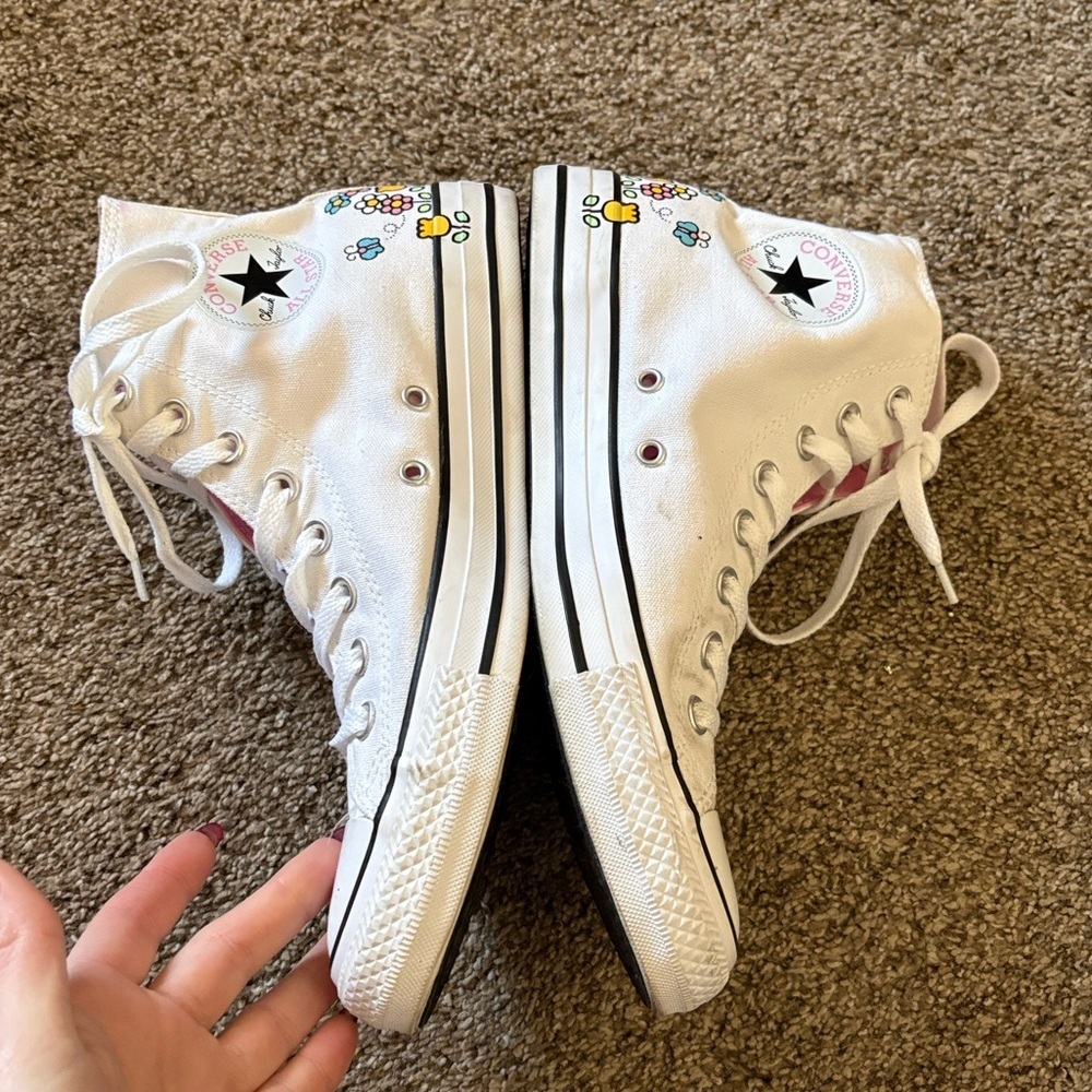 Converse X Hello Kitty White and Pink Kids High-Top Sneakers - Picture 5 of 8
